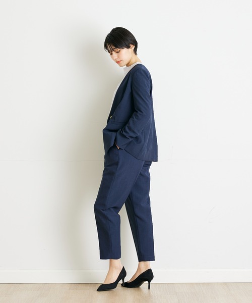 INED CLARO（イネドクラロ）の「【洗えるセットアップ】リネンライクメランジパンツ（スーツパンツ・レディース・ネイビー/モカ・7号/9号/11号）」の13枚目の写真