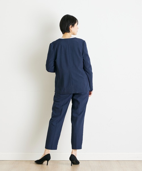 INED CLARO（イネドクラロ）の「【洗えるセットアップ】リネンライクメランジパンツ（スーツパンツ・レディース・ネイビー/モカ・7号/9号/11号）」の14枚目の写真