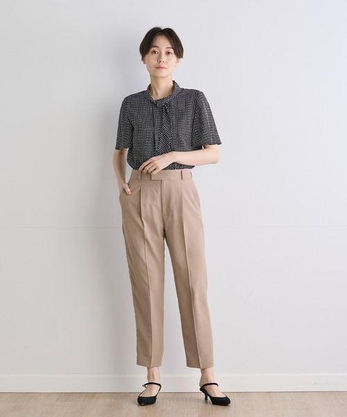 INED CLARO（イネドクラロ）の「【洗えるセットアップ】リネンライクメランジパンツ（スーツパンツ・レディース・ネイビー/モカ・7号/9号/11号）」の22枚目の写真