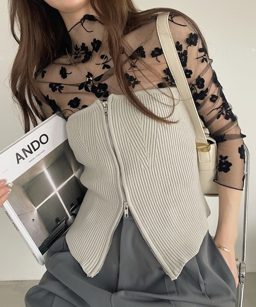 Ada.(エイダ)の「Wジップ ニット ビスチェ(ベスト・レディース・グレー/ベージュ/グリーン・FREE)」の3枚目の写真