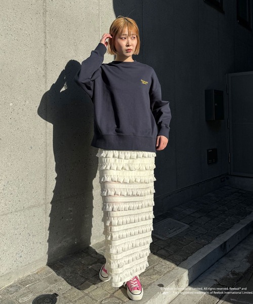 Reebok(リーボック)の「【WEB限定】【Reebok/リーボック】別注ワンポイント刺繍ロゴスウェット(スウェット・レディース・ライトグレー/ネイビー/アイボリー/ブラック・LARGE)」の8枚目の写真