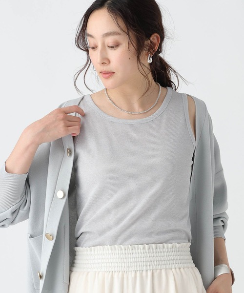 Elura（エルーラ）の「ラメタンクトップ／105302（Tシャツ/カットソー・レディース・ベージュ/ホワイト/ライトグレー/シルバー/ピンクベージュ/ブラック/ライトブルー・LARGE/MEDIUM）」の2枚目の写真