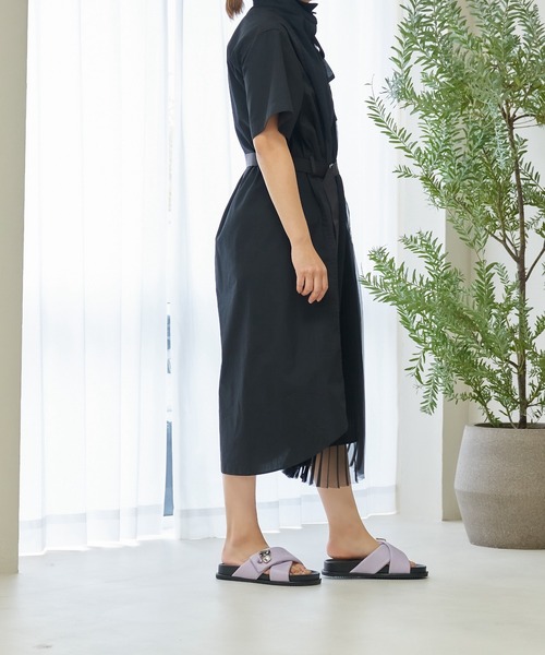 carino(カリーノ)の「ビジューフットベッドサンダル(サンダル・レディース・グレー/ラベンダー・LL/L/M/S)」の16枚目の写真