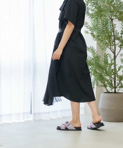 carino(カリーノ)の「ビジューフットベッドサンダル(サンダル・レディース・グレー/ラベンダー・LL/L/M/S)」の17枚目の写真