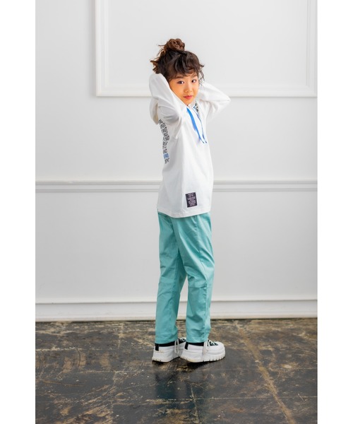 F.P（エフピー）の「ドライタッチ天竺フード付きロンＴ（Tシャツ/カットソー・キッズ・ホワイト/ブラック・140cm/150cm/160cm/170cm/130cm）」の4枚目の写真