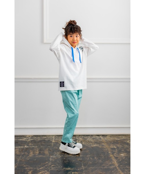 F.P（エフピー）の「ドライタッチ天竺フード付きロンＴ（Tシャツ/カットソー・キッズ・ホワイト/ブラック・140cm/150cm/160cm/170cm/130cm）」の5枚目の写真