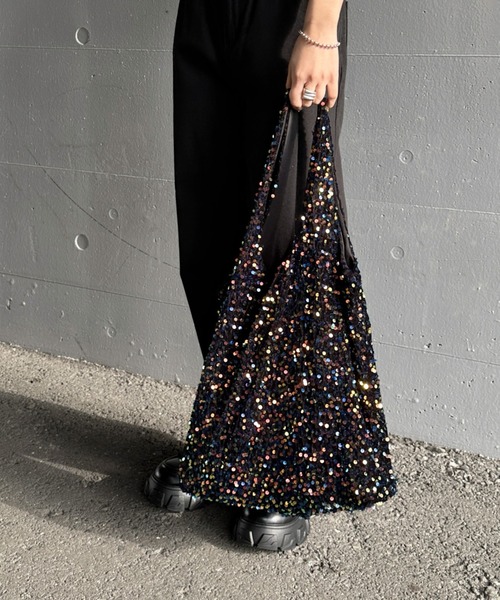 LVEU.(ラブユ.)の「【LVEU.】スパンコールマルシェバッグ / バッグ BAG 鞄 エコバッグ トート スパンコール ベロア ブラック グレー ミックス マルチ ZOZOTOWN限定(エコバッグ/サブバッグ・レディース・マルチ/ブラック/グレー・FREE)」の6枚目の写真