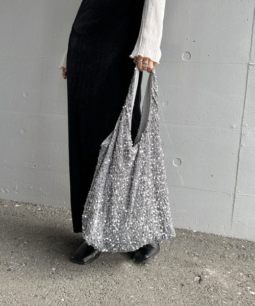 LVEU.(ラブユ.)の「【LVEU.】スパンコールマルシェバッグ / バッグ BAG 鞄 エコバッグ トート スパンコール ベロア ブラック グレー ミックス マルチ ZOZOTOWN限定(エコバッグ/サブバッグ・レディース・マルチ/ブラック/グレー・FREE)」の11枚目の写真