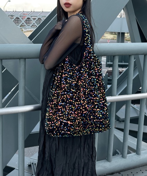 LVEU.(ラブユ.)の「【LVEU.】スパンコールマルシェバッグ / バッグ BAG 鞄 エコバッグ トート スパンコール ベロア ブラック グレー ミックス マルチ ZOZOTOWN限定(エコバッグ/サブバッグ・レディース・マルチ/ブラック/グレー・FREE)」の12枚目の写真