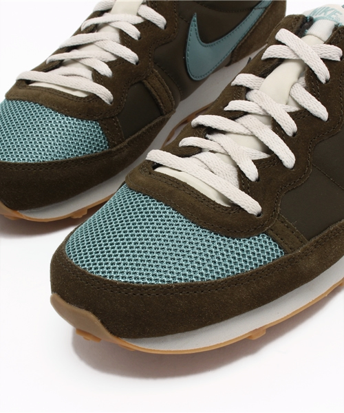 ikka（イッカ）の「NIKE ナイキ チャレンジャー（スニーカー・メンズ・グリーン系その他/ブルー系その他/イエロー系その他/ブラック・MEDIUM/LARGE）」の8枚目の写真