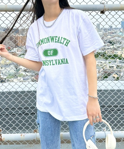 Niell（ニール）の「【WEB限定】カレッジロゴ プリントTシャツ アーチロゴ 半袖T 無地 オーバーサイズ（Tシャツ/カットソー・レディース・オレンジ/ネイビー/グリーン・FREE）」の18枚目の写真