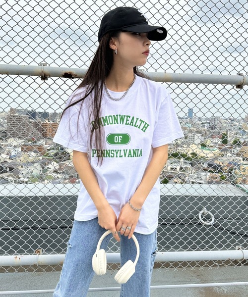 Niell（ニール）の「【WEB限定】カレッジロゴ プリントTシャツ アーチロゴ 半袖T 無地 オーバーサイズ（Tシャツ/カットソー・レディース・オレンジ/ネイビー/グリーン・FREE）」の20枚目の写真