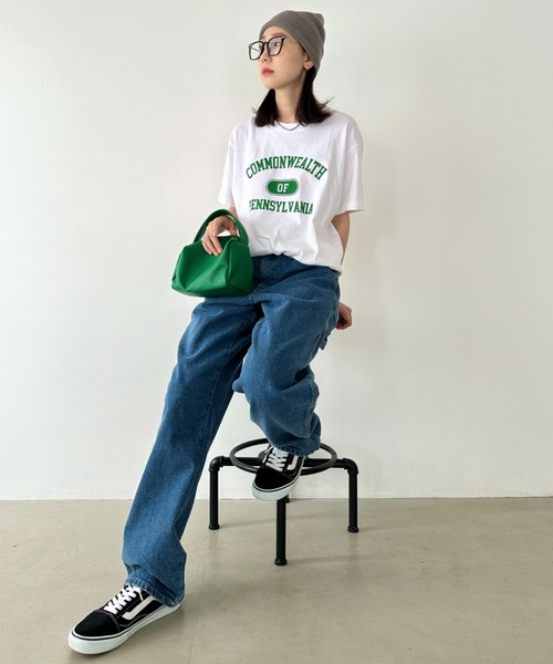 Niell（ニール）の「【WEB限定】カレッジロゴ プリントTシャツ アーチロゴ 半袖T 無地 オーバーサイズ（Tシャツ/カットソー・レディース・オレンジ/ネイビー/グリーン・FREE）」の14枚目の写真