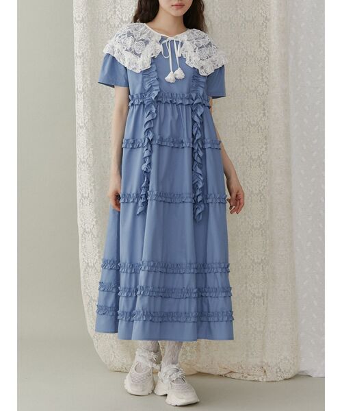 merry jenny(メリージェニー)の「フリルフリルドロストワンピース(ワンピース・レディース・ブルー/オフホワイト・FREE)」の2枚目の写真