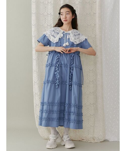 merry jenny(メリージェニー)の「フリルフリルドロストワンピース(ワンピース・レディース・ブルー/オフホワイト・FREE)」の12枚目の写真