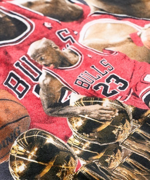 THRIFTY LOOK(スリフティールック)の「【THRIFTY LOOK スリフティールック】 THRIFTY "MICHAEL JORDAN" TEE マイケルジョーダン/ユーズドライクTシャツ(Tシャツ/カットソー・メンズ・ブラック系1/ブラック系3/ブラック系2/ブラック・X-LARGE/XX-LARGE/LARGE/MEDIUM)」の22枚目の写真