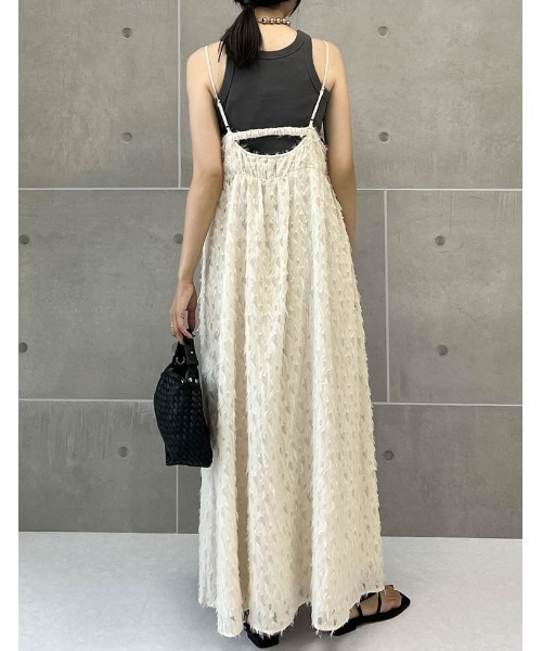 Re:EDIT（リエディ）の「[低身長サイズ有]シアーフリンジキャミソールワンピース（ワンピース・レディース・アイボリー/ブラック・LARGE/MEDIUM/SHORT）」の10枚目の写真