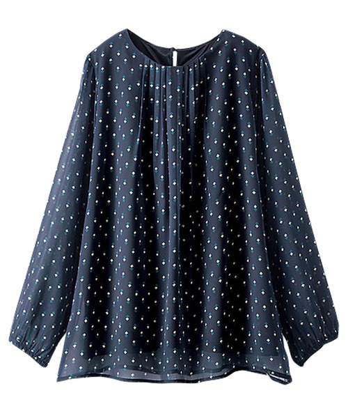 BELLUNA PLUS(ベルーナ)の「シフォン重ねタック使い小紋柄ブラウス(シャツ/ブラウス・レディース・アイボリー系/テラコッタ/ネイビー系・X-LARGE/LARGE/MEDIUM)」の15枚目の写真