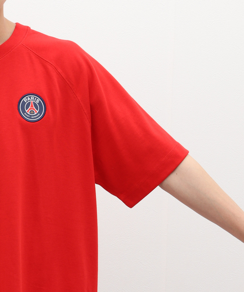 NIKE(ナイキ)の「【NIKE / ナイキ】PSG M NK TRAVEL TOP SS ESC FZ7211- 657(Tシャツ/カットソー・メンズ・レッド・XX-LARGE/X-LARGE/LARGE/MEDIUM/SMALL)」の2枚目の写真