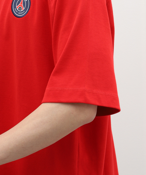 NIKE(ナイキ)の「【NIKE / ナイキ】PSG M NK TRAVEL TOP SS ESC FZ7211- 657(Tシャツ/カットソー・メンズ・レッド・XX-LARGE/X-LARGE/LARGE/MEDIUM/SMALL)」の3枚目の写真