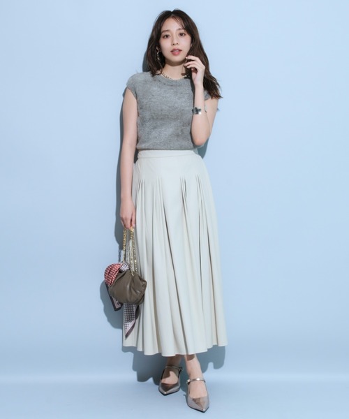 未使用品 ジャスグリッティー JUSGLITTY 24AW ラメプルオーバーニット カットソー 長袖 2 ライトベージュ /DO ■OS レディース JUSGLITTY（ジャスグリッティー）の「5分袖ラメシンプルプル