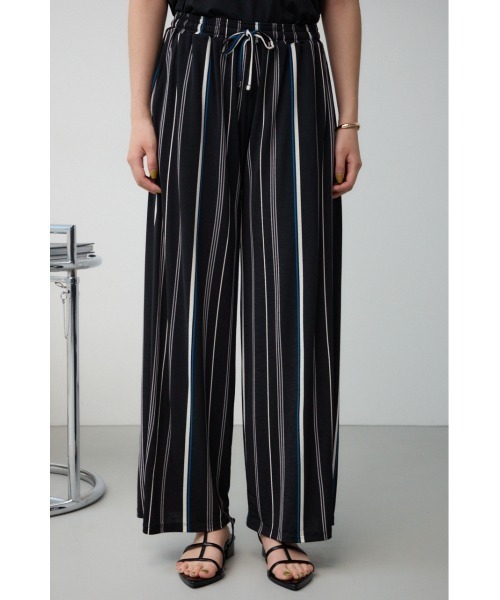 AZUL by moussy(アズールバイマウジー)の「T/Fシャーベットワイドパンツ(スラックス・レディース・ホワイト系その他/ブラック系その他/ブラック・SMALL/MEDIUM)」の11枚目の写真