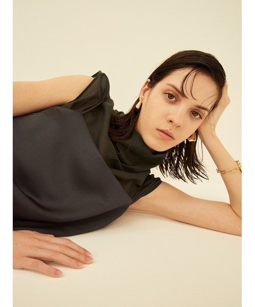 Mila Owen（ミラオーウェン）の「コインスクエアチェーンブレス（ブレスレット・レディース・シルバー/ゴールド・FREE）」の3枚目の写真