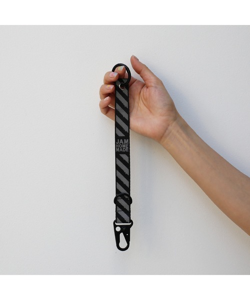 JAM HOME MADE（ジャムホームメイド）の「トラ キーホルダー（キーホルダー・メンズ・ブラック・ONE SIZE）」の4枚目の写真