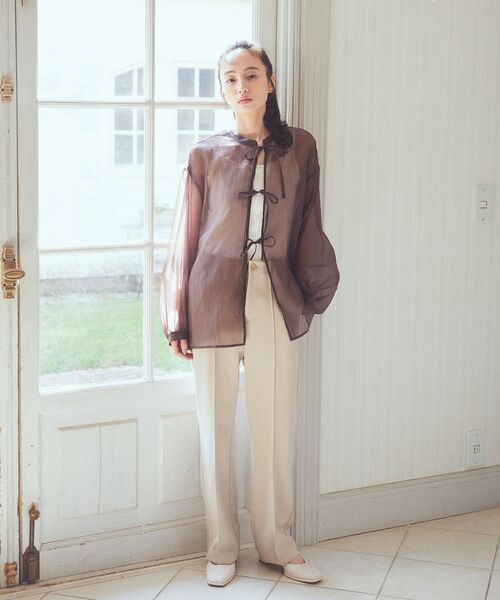 earth music&ecology（アースミュージックアンドエコロジー）の「センターシームパンツ（スラックス・レディース・ブラック/ライトベージュ/チョコ・S/M）」の13枚目の写真