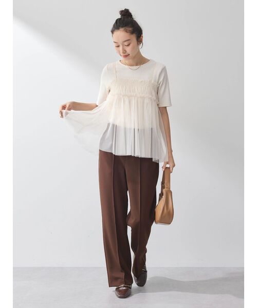 earth music&ecology（アースミュージックアンドエコロジー）の「センターシームパンツ（スラックス・レディース・ブラック/ライトベージュ/チョコ・S/M）」の15枚目の写真