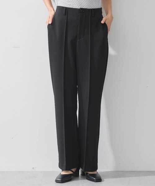 earth music&ecology（アースミュージックアンドエコロジー）の「センターシームパンツ（スラックス・レディース・ブラック/ライトベージュ/チョコ・S/M）」の2枚目の写真