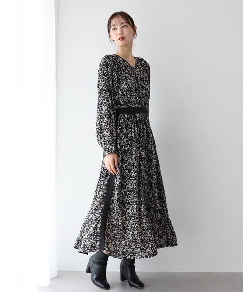 セール】エンボスフラワープリントワンピース（ワンピース）｜BLUEEAST