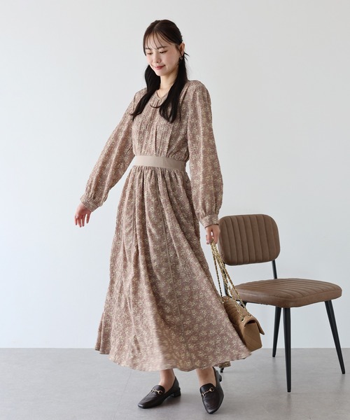 セール】エンボスフラワープリントワンピース（ワンピース）｜BLUEEAST