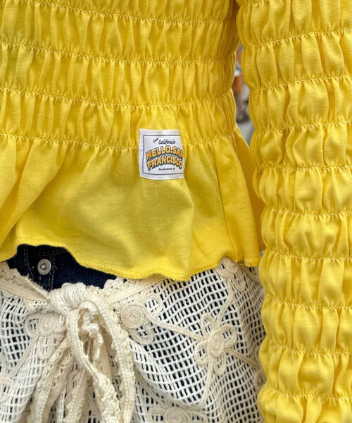 HELLO.SANFRANCISCO（ハローサンフランシスコ）の「【HELLO.SANFRANCISCO/ハローサンフランシスコ】コラボASSシャーリングリンガーTEE（Tシャツ/カットソー・レディース・グレー/イエロー・ONE SIZE）」の20枚目の写真