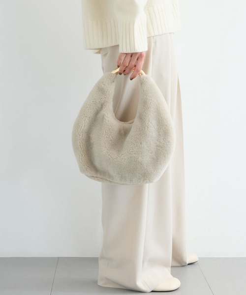 LE VERNIS(ル・ベルニ)の「BARNYARDSTORM / LE VERNIS(ル・ベルニ) / moubag(トートバッグ・レディース・ブラック/グレイッシュベージュ・FREE)」の5枚目の写真