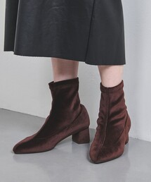 ベロア ショートブーツ