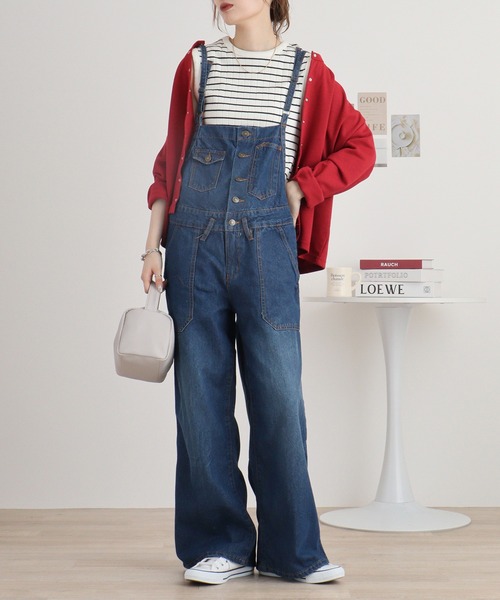 atONE(アットワン)の「デニムサロペットワイドパンツ(サロペット/オーバーオール・レディース・ネイビー/ブルー/ブラック系・L/LL/M/4L/3L)」の3枚目の写真