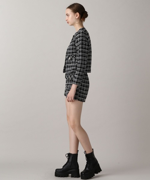 FOREVER 21（フォーエバー トゥエンティーワン）の「【2024FW】ツイードノーカラージャケット（ノーカラージャケット・レディース・ブラック/オフホワイト・FREE）」の3枚目の写真