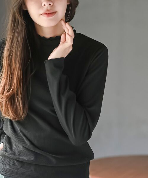 rps(アールピーエス)の「起毛リブWハイネックカットソー(Tシャツ/カットソー・レディース・アイボリー/ブラック/グレイッシュベージュ・フリー)」の17枚目の写真