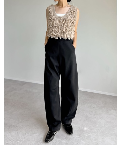 Re:EDIT（リエディ）の「[累計販売枚数2万枚突破][お気に入り数1.5万突破][低身長/高身長/大きいサイズ有][イージーケア]スムースダンボールバレルレッグパンツ（その他パンツ・レディース・ブラック/チャコールグレー/ブルー/ベージュ/グレー/ブラウン/アイボリー/グレー系その他2/ブラック系その他/グレー系その他・SHORT/MEDIUM/LARGE/SMALL/AM/TALL/X-LARGE）」の11枚目の写真