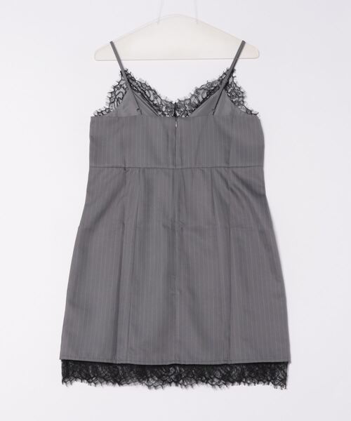 STYLEBLOCK（スタイルブロック）の「ピンストライプレースキャミソール（シャツ/ブラウス・レディース・ブラック/グレー/チャコールグレー・M）」の4枚目の写真