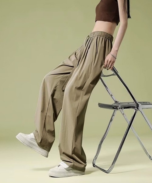 Miniministore（ミニミニストア）の「ワイドパンツ レディースハイウエスト美脚（カーゴパンツ・レディース・カーキ/ブラック/ダークグレー/ダークベージュ/ライトグレー・M/L）」の4枚目の写真