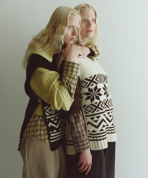 niko and...（ニコアンド）の「【WILLIAM B.ELIOTT】ノルディックベスト（ベスト・レディース・アイボリー/ブラック・FREE）」の4枚目の写真