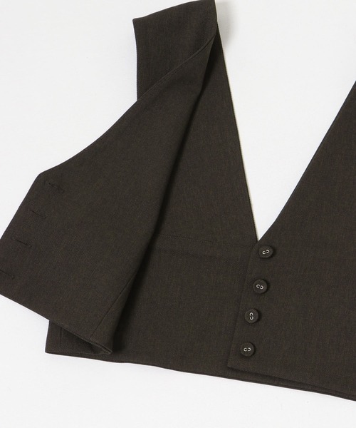 URBAN RESEARCH（アーバンリサーチ）の「Vネックショート丈ベスト（ベスト・レディース・ブラウン系その他/ブラック・FREE）」の21枚目の写真