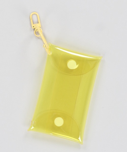 SPINNS（スピンズ）の「クリアカラーポーチ（ポーチ・レディース・ブルー/クリア/ブラック/オレンジ/パープル/イエロー/ピンク・ONESIZE）」の4枚目の写真