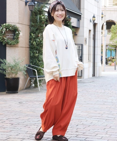 チチカカ（チチカカ）の「ピーチスキンエッグタックパンツ（その他パンツ・レディース・ブラック/ブルーグリーン/オレンジ/グレー・LARGE/MEDIUM）」の5枚目の写真