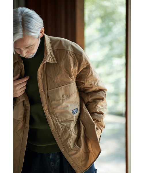 Sunny clouds（サニークラウズ）の「サニークラウズ　寝袋キルトシャツ〈メンズ〉（シャツ/ブラウス・メンズ・ベージュ・M/L/S）」の5枚目の写真