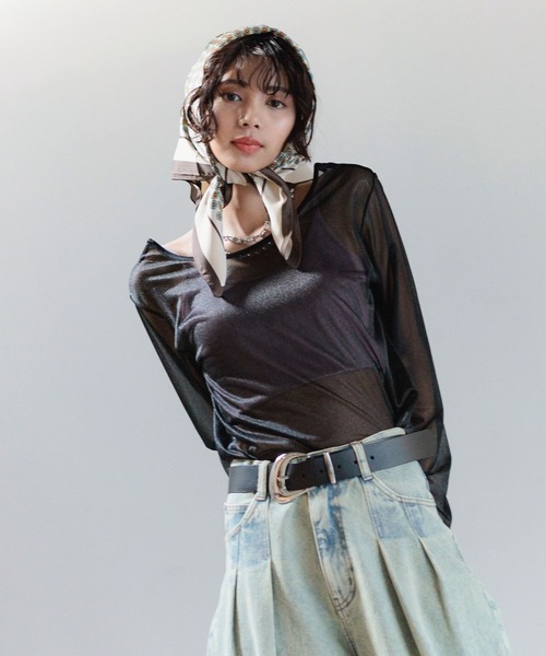 PAGEBOY(ページボーイ)の「【前後着用可能】シアーカット2WAYロングスリーブ(Tシャツ/カットソー・レディース・オフホワイト/グレー/ブルー/ブラック・FREE)」の5枚目の写真