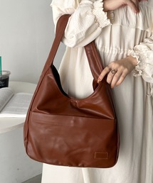 CLEA（クレア）の「【A4サイズ対応】ワンハンドルPUトートバッグ（ショルダーバッグ・レディース）」