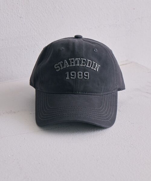 casita(RETRO GIRL)(カシータ)の「ロゴ刺繍キャップ(キャップ・レディース・チャコールグレー/レッド/オフホワイト・ONE SIZE)」の19枚目の写真